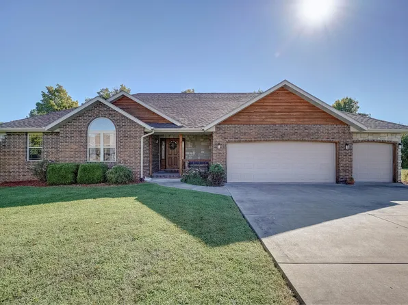 5494 Anita Avenue, Pleasant Hope, MO 65725