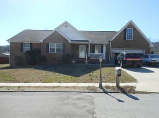 12227 Plow Ln, Soddy Daisy, TN 37379