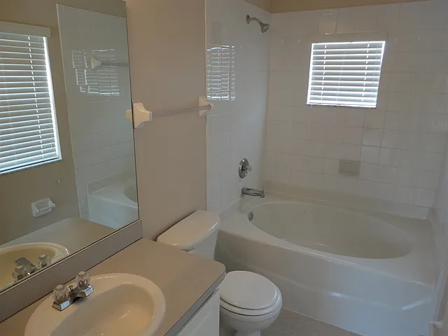 11837 Brenford Crest Dr — Photo 9