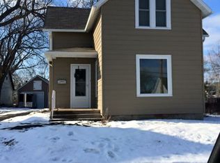 317 N High St, Fort Atkinson, WI 53538