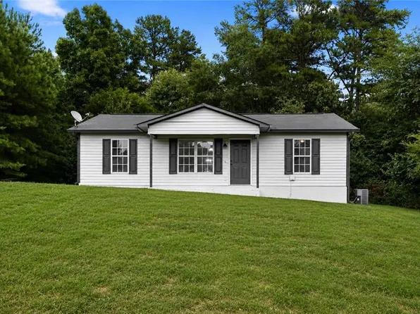 332 Lavista Dr SW, Calhoun, GA 30701