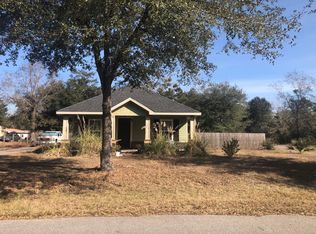 3010 N 12th Ave, Milton, FL 32583