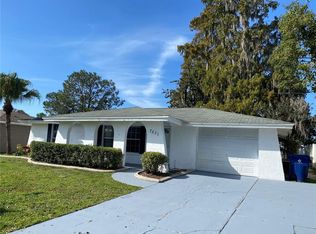 7531 Holly Lake Ln, New Port Richey, FL 34653
