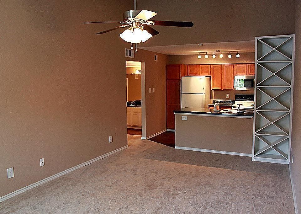 1st image of 3900 Woodchase Dr #148