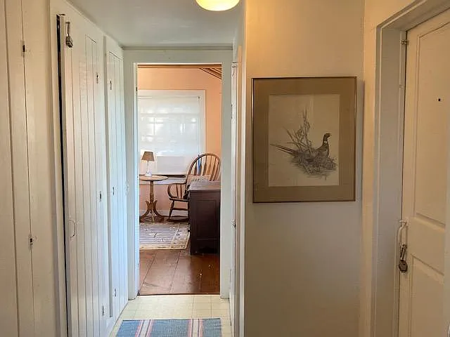 8 Village Way — Photo 13