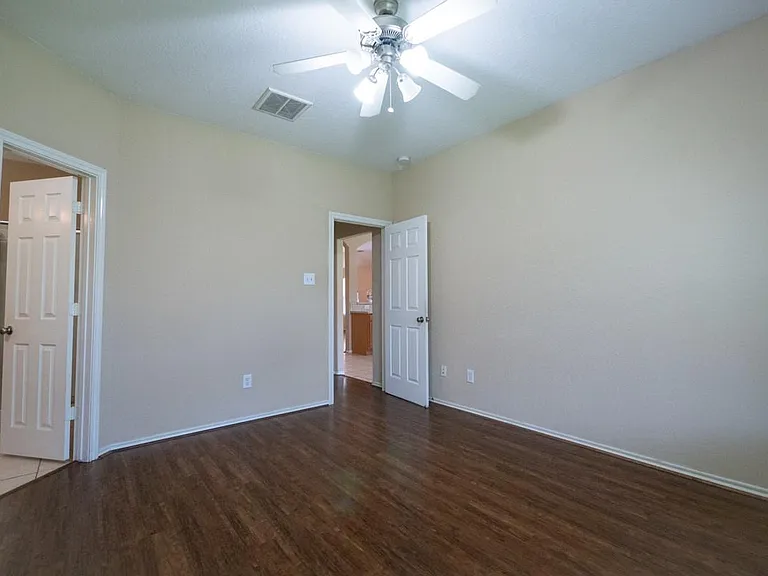 11219 Overland Trail Dr — Photo 22