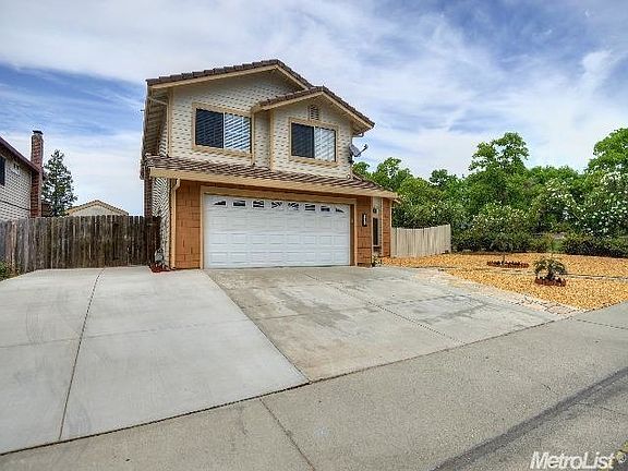 2nd image of 3349 Gray Mare Way