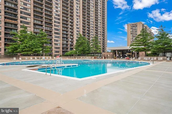 3701 S George Mason Dr #2414N — Photo 43