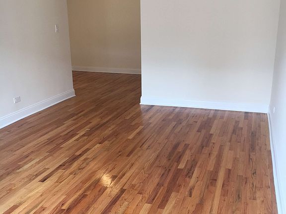 2nd image of 4307 39th Pl #6K