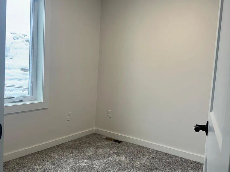 308 E Montezuma Ave — Photo 12