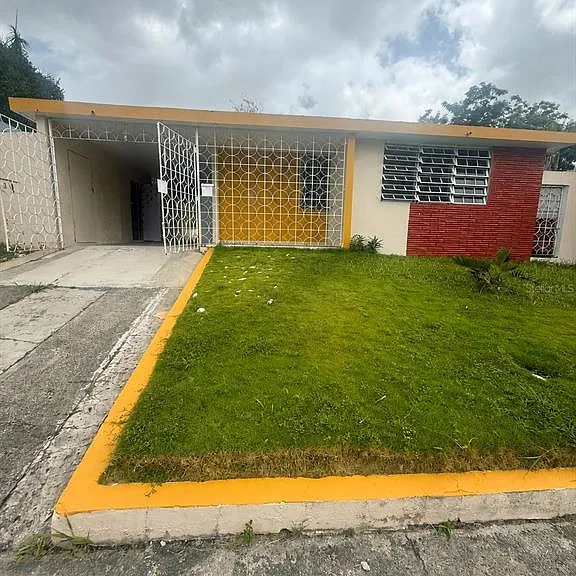 2 Calle 2 — Photo 1