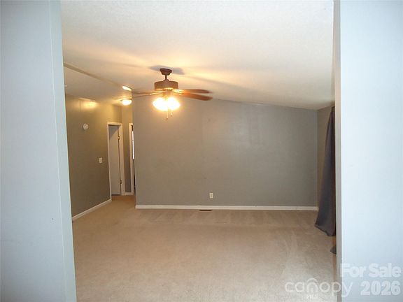 4th image of 127 Mallardwood Dr Unit 33