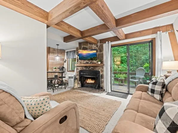 40 Hemlock Hills #A, Banner Elk, NC 28604
