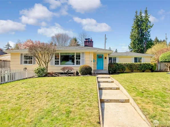 338 Contra Costa Avenue, Fircrest, WA 98466