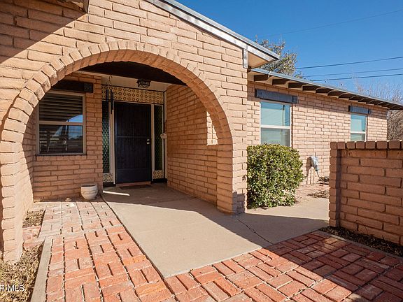 4th image of 735 De Leon Dr