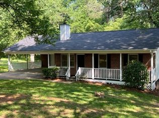 6009 Chattahoochee St, Lula, GA 30554