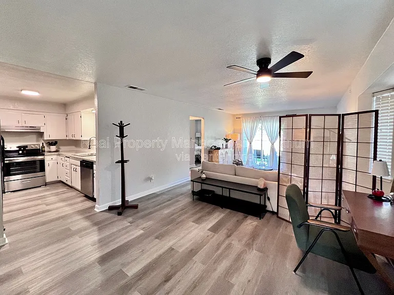 4244 N Brix Ave — Photo 8