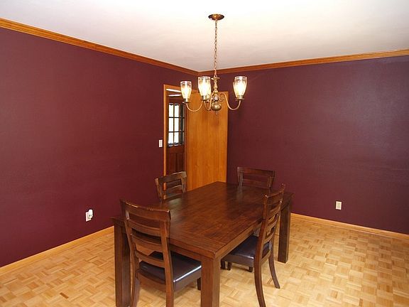 2nd image of 511 Madero Dr