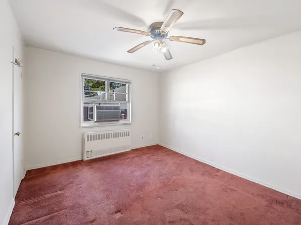 226-29 Manor Road image 12 of 19