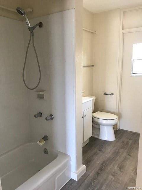 2nd image of 1433 Pensacola St APT 9