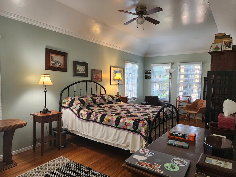 10758 Farragut Dr — Photo 21