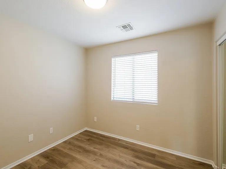 3510 W Thurman Dr — Photo 13