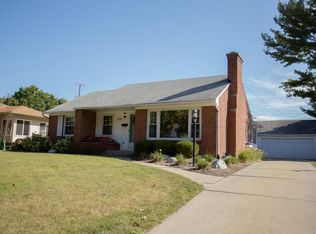 1526 Lewison Ave NE, Grand Rapids, MI 49505