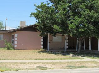 1518 N Delaware Ave, Roswell, NM 88201