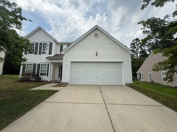 10 Red Sunset Ln, Durham, NC 27703