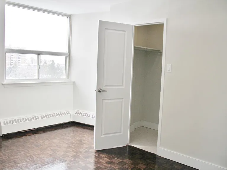 1485 Williamsport Dr — Photo 12