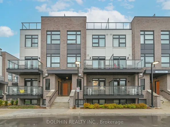 1589 Rose Way #106, Milton, ON L9E 1V8