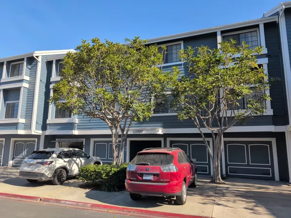 20322 Portview Cir Unit 203, Huntington Beach, CA 92646