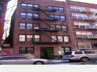 252 E 89th St, New York, NY 10128