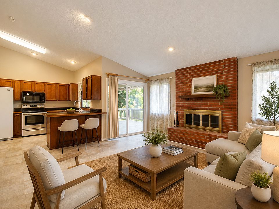 1st image of 1114 SE 106th Ct