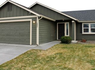 1321 SW Riparian Ct, College Place, WA 99324