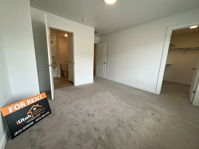 3104 N 1625 E — Photo 27