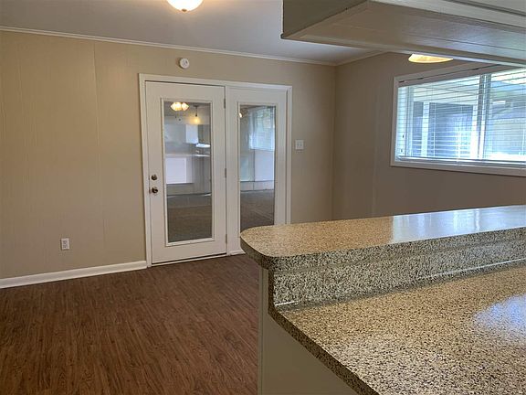 4th image of 110 Dellbrook Dr