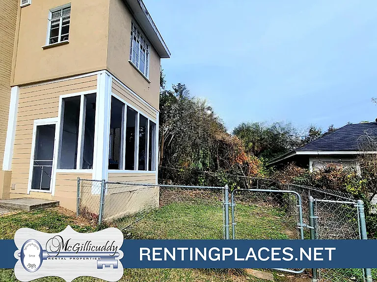 930 Hickman Rd #F — Photo 10