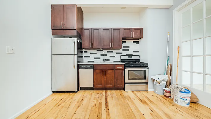 Rented by Nooklyn NYC LLC | media 13