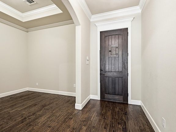5th image of 6901 Golf Green Dr