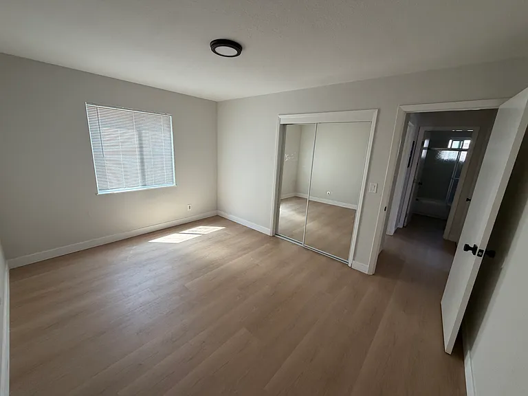 405 S 7th St #6 — Photo 6