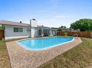 9330 Adams Hill Dr, San Antonio, TX 78245