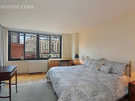 3rd image of 40 E 94th St APT 8E