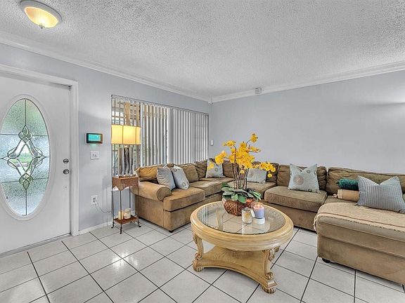 5th image of 11721 NW 34th Place