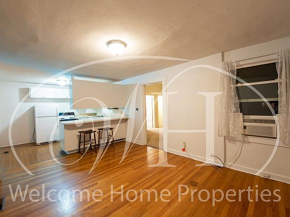 5th image of 1323 Walla Walla Ave #1