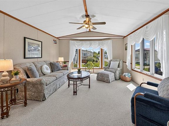 5th image of 3033 Townline Rd #178