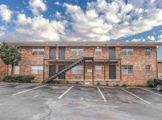609 E Inskip Dr APT 13, Knoxville, TN 37912