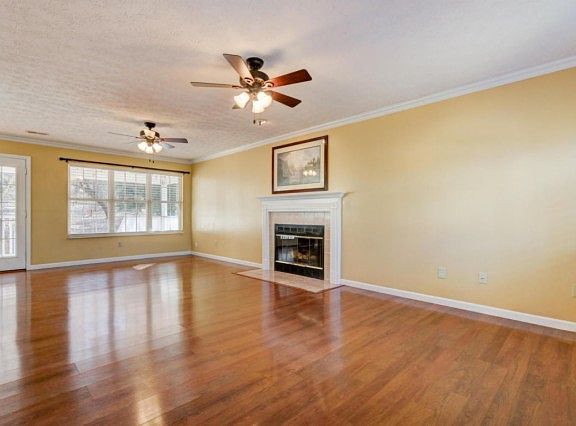 3rd image of 12655 Daisywood Dr