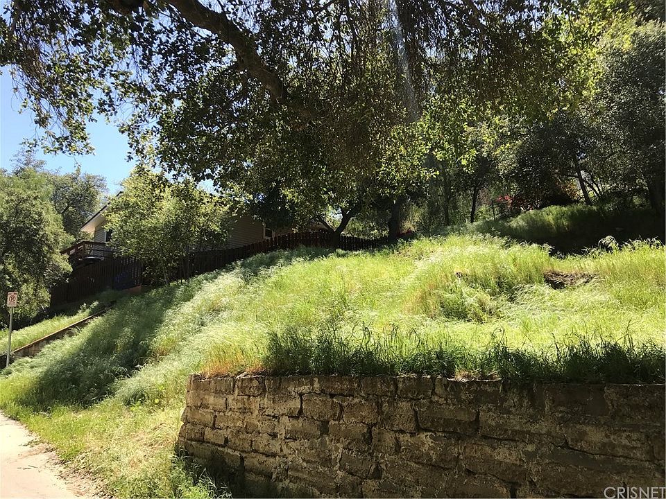 2nd image of 4225 Elzevir Rd