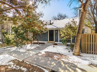 10217 E Peakview Ave, Englewood, CO 80111